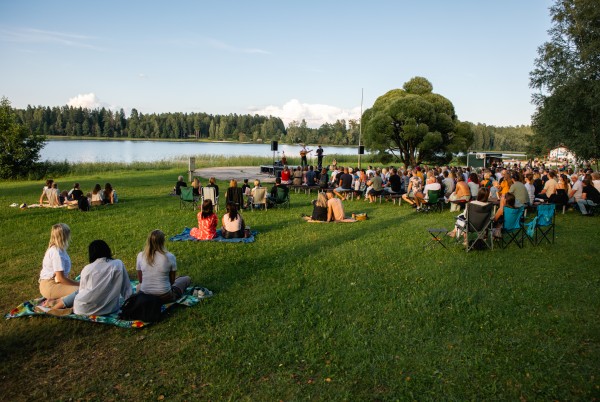 Vaidavas vasarā – “Rīgas modes”
